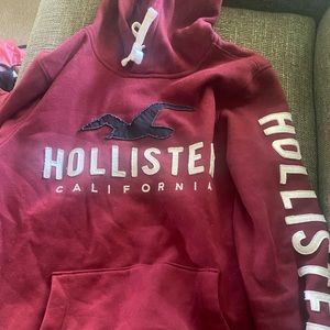 Hollister sweatshirt